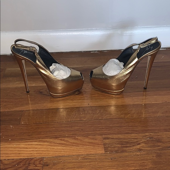 GIUSEPPE ZANOTTI PLATFORM HEELS - Picture 3 of 8